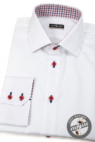 Biela pánska košeľa slim s červenými gombíkmi