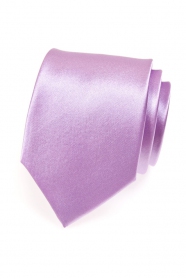 Svetlá kravata v lila odtieni