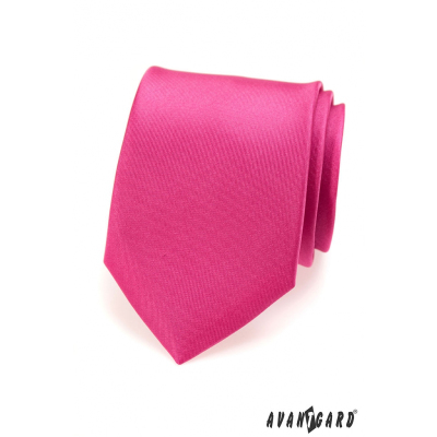 Výrazná pánska kravata fuchsiovej farby matná