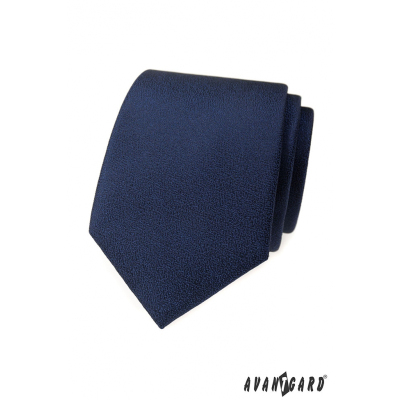 Tmavo modrá kravata so štruktúrovaným povrchom