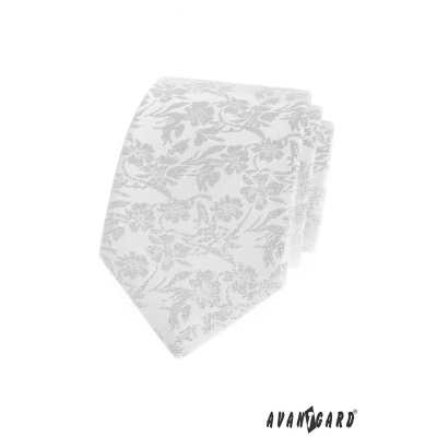 Biela kravata s kvetinovým vzorom