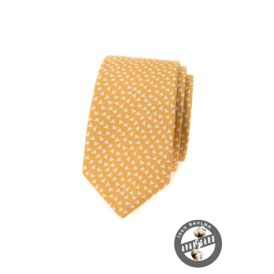 Žltá bavlnená slim kravata s trojuholníkmi