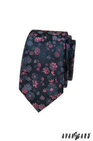 Modrá slim kravata s ružovým vzorom
